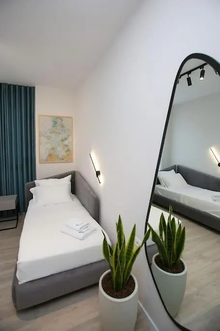 Taushani Apartment, Vlore 0*,