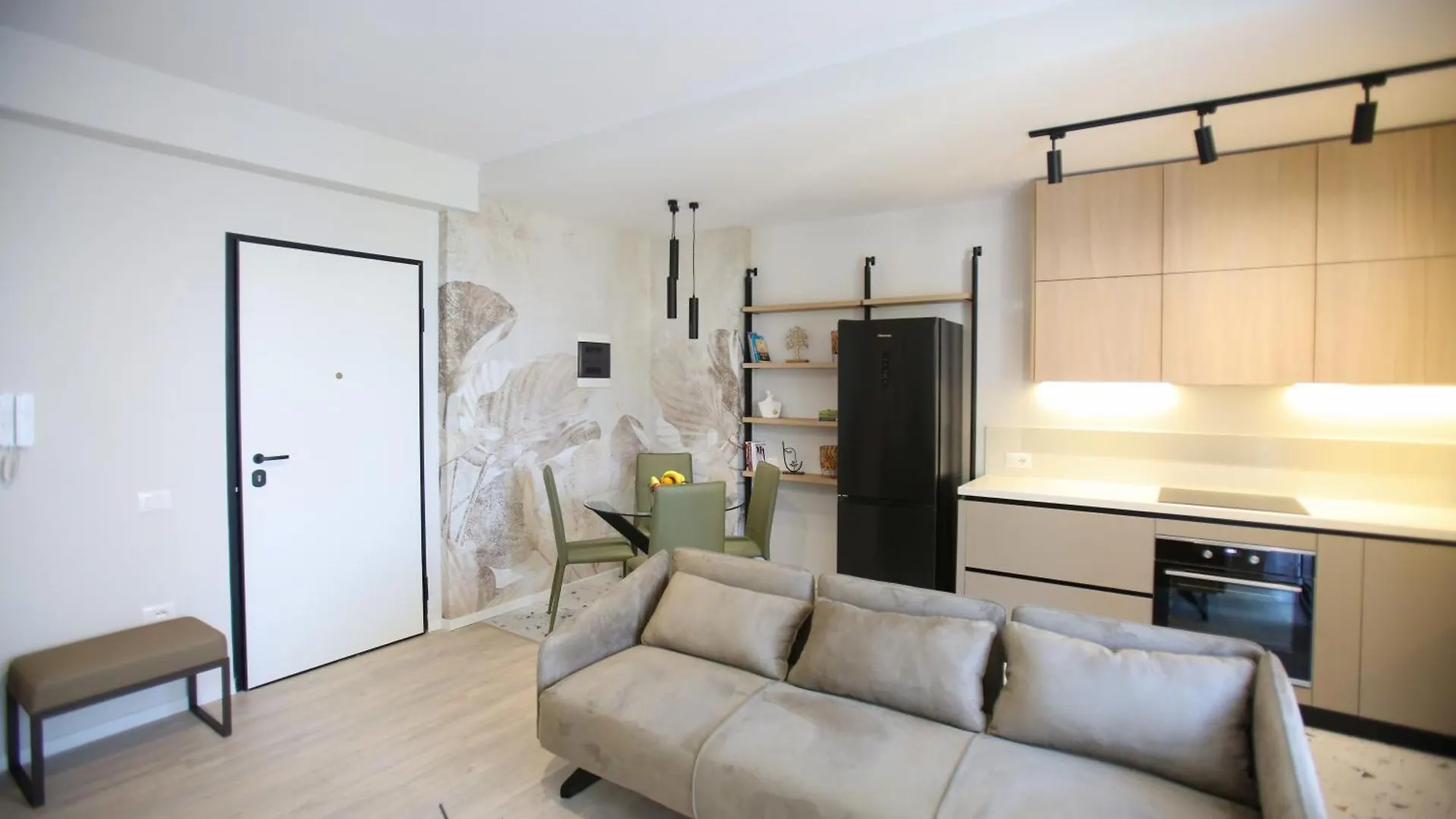 Taushani Apartment, Vlore